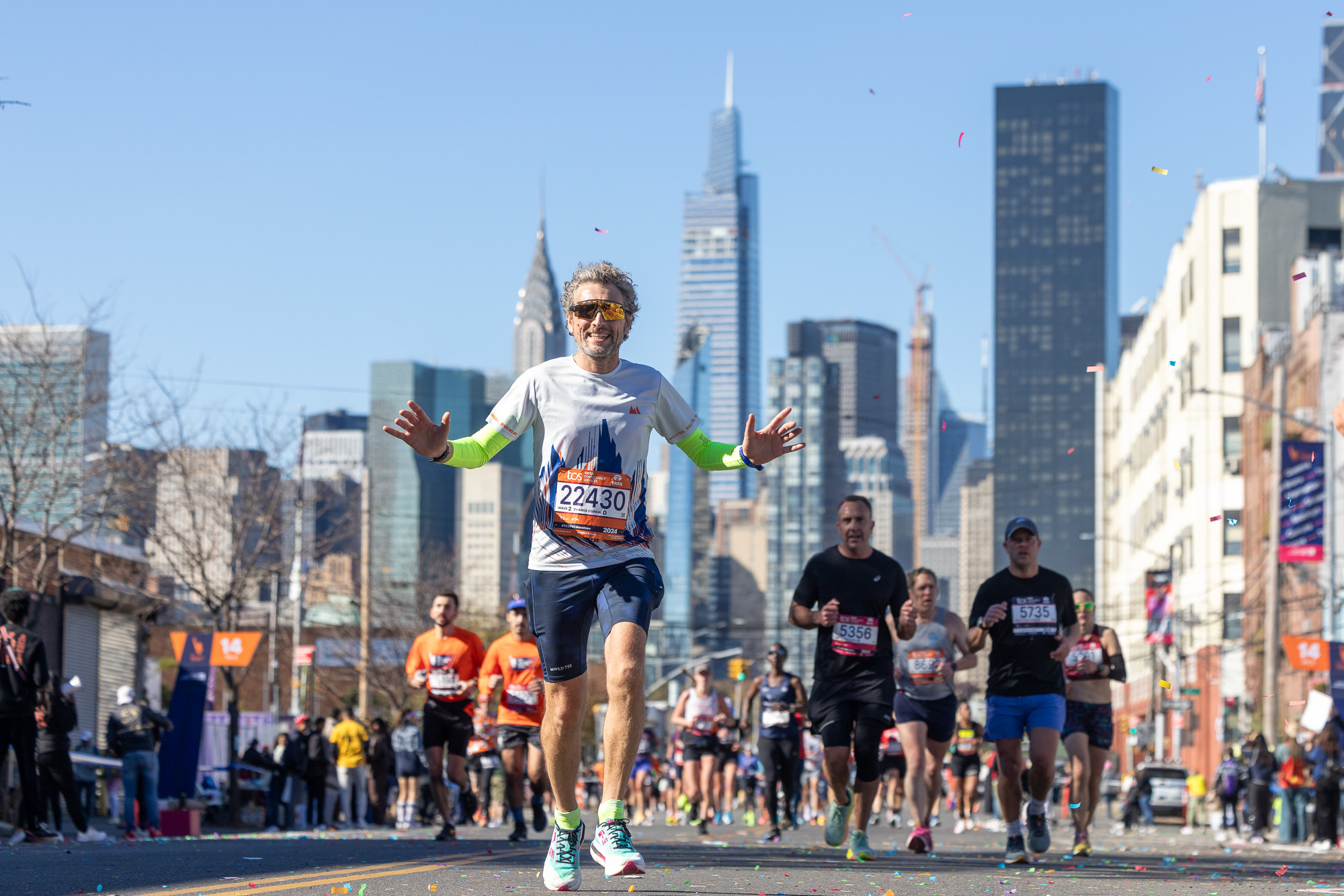 Bildergalerie Knapp 350 Fotos vom TCS New York City Marathon Laufen.de